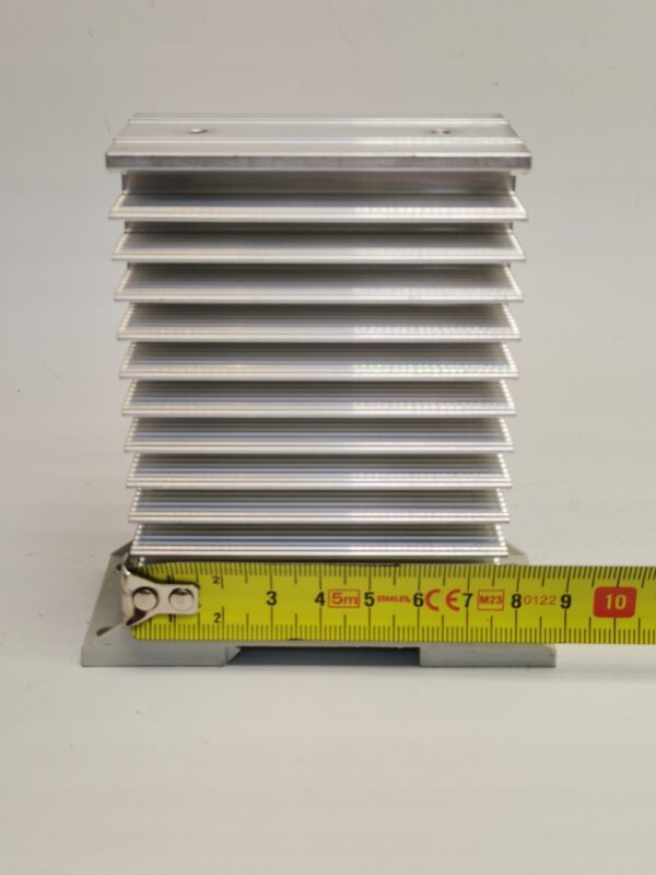 fa60ad94a6fafa7b5e2727f482b4023b