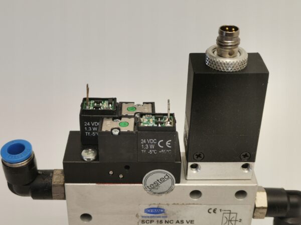 09f39bbe79df18c53ea419b3af50876b