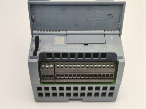 c951b18a58310421f12c2bef4b01868b