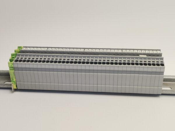 a0fd04eae6df4c75a3bc98e512a8fd75