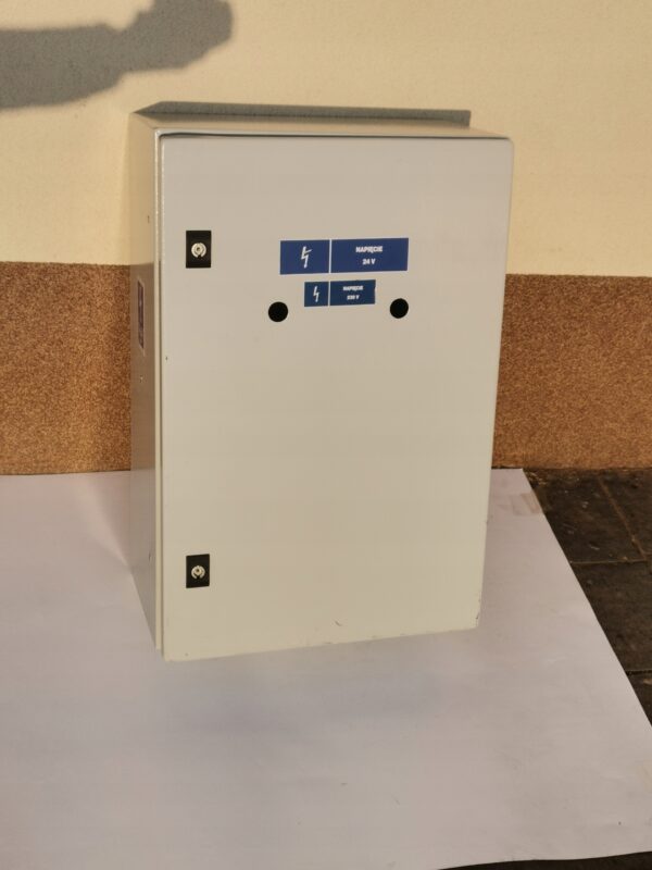 89f40d40d1e7e497a992177f8c2c096b