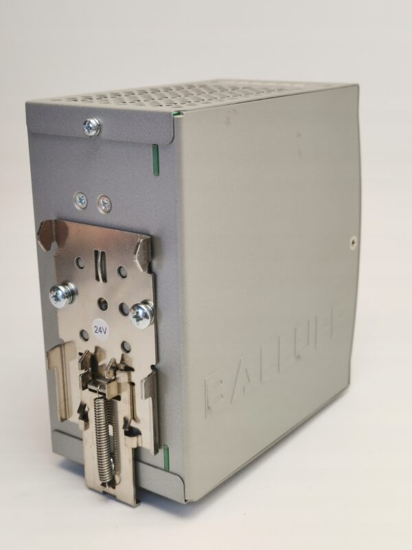 8ec8e4a2c6d28464cfc1127e5c8a408f